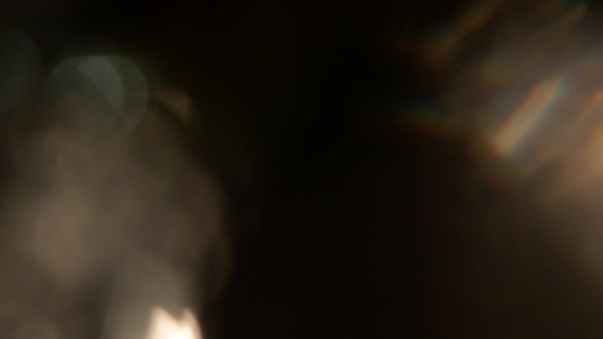 Light-Bokeh-Broken-Lights-Overlay-Background-Loop.mp4